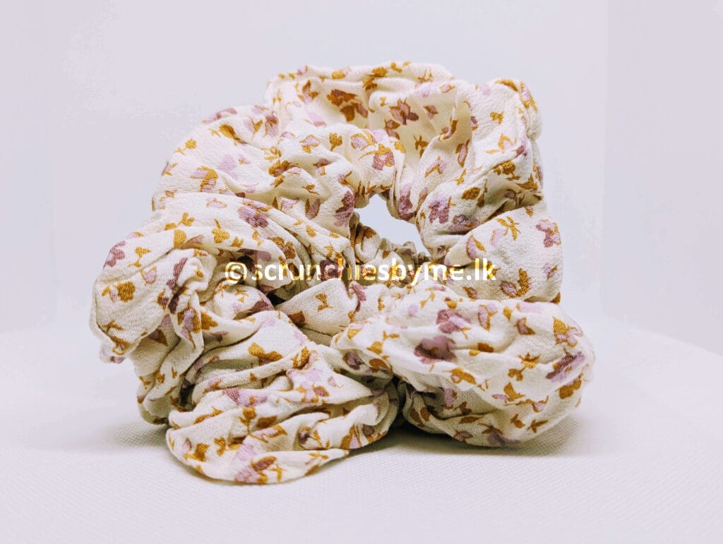 Dainty Posies Scrunchie