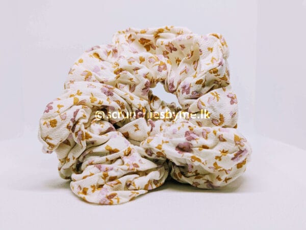 Dainty Posies Scrunchie