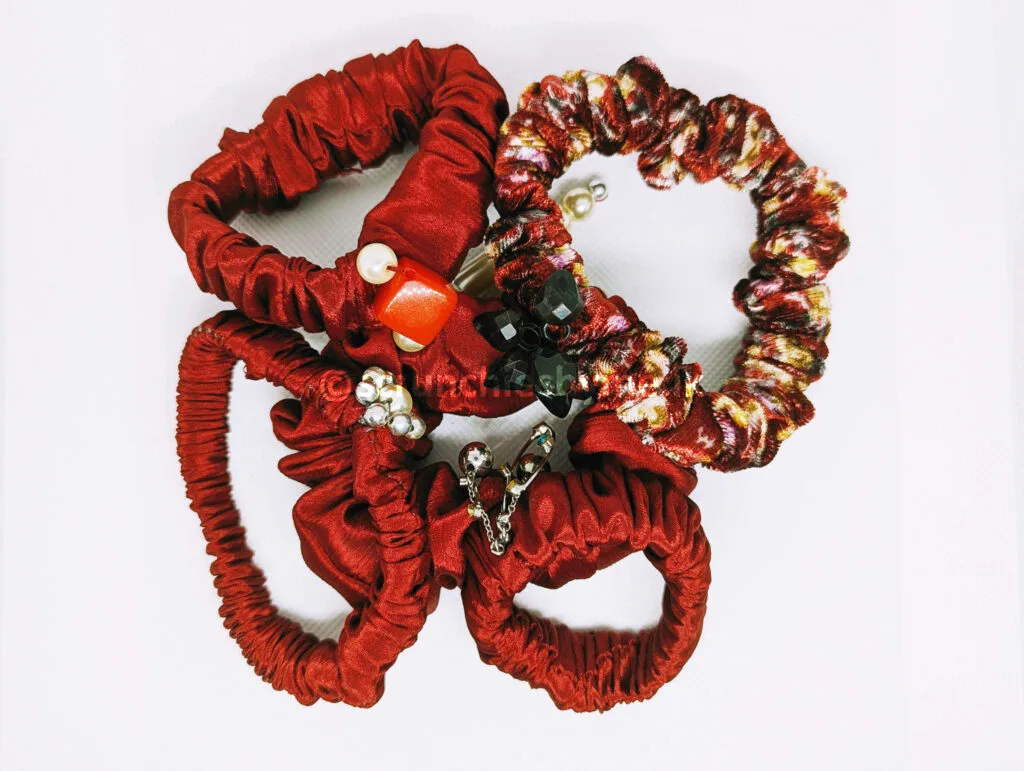 Glamour Reds Scrunchie