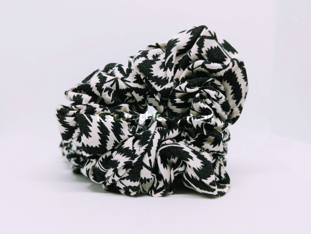 Monochrome Peak Scrunchie