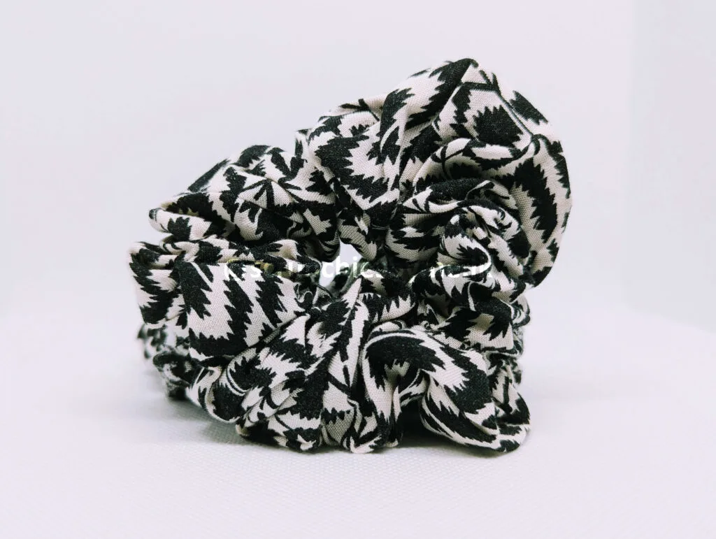 Monochrome Peak Scrunchie